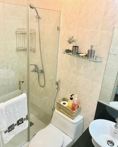 Others 3, Manila Airport Staycation near NAIA Terminal 3, Pasay City