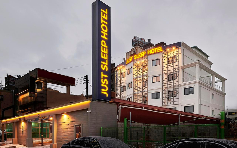Exterior & Views, Daejeon Sintanjin Just Sleep Hotel Sintanjin Station, Cheongwon