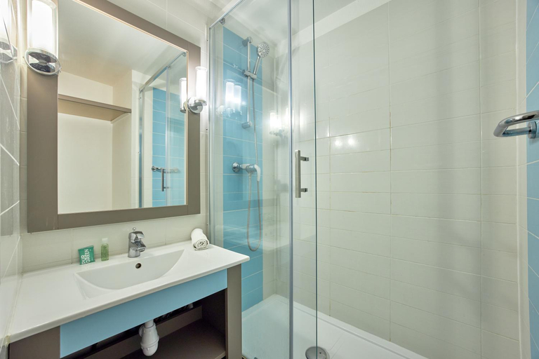 Bathroom 4, Pierre & Vacances Residence les Tamaris, Calvados
