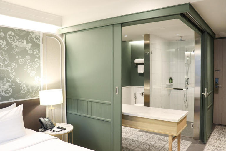 Bedroom 14