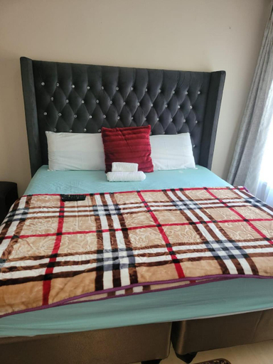 Others 2, Florida Lake Guest House, City of Johannesburg