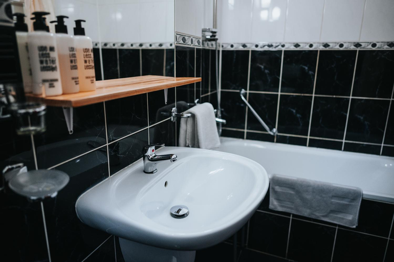 Bathroom 4, Hotel Centrum, Přerov