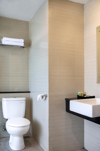 Bathroom 4