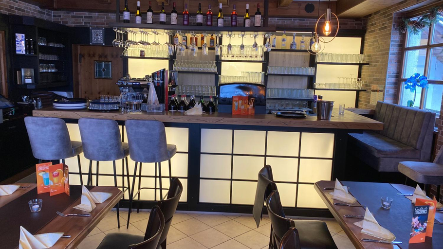 Food & Drinks 4, Hotel OLYMP Almenrausch Nahe Wasserschloss, Erzgebirgskreis