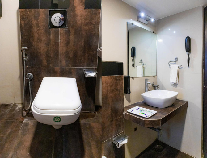 Bathroom 4, Treebo The Blue Roof, Thane