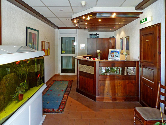 Public Area 2, Hotel-Restaurant Schwyzerhusli, Bergstraße