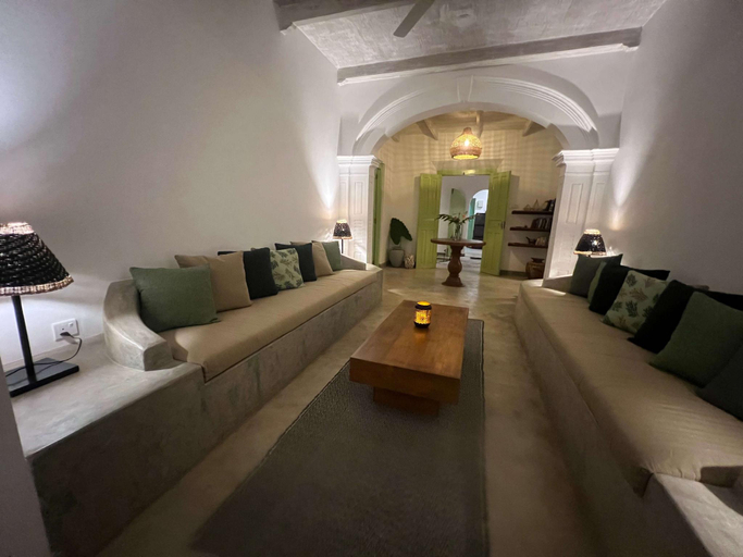 Public Area 2, Zen House, Habaraduwa