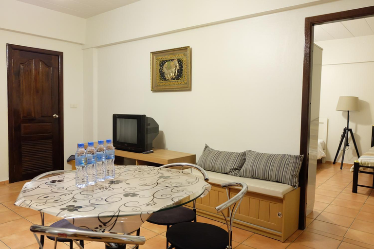 Others 4, Lomsabai Apartments, Muang Chon Buri