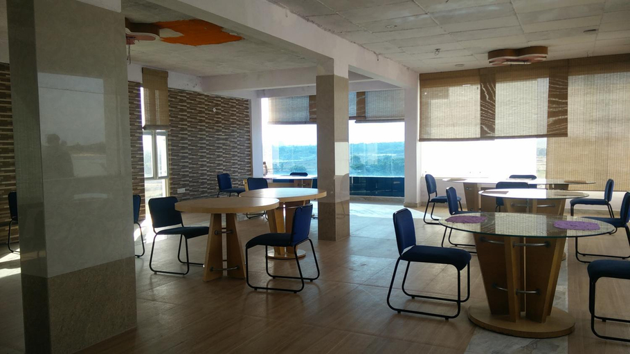 Food & Drinks 5, Airport Residency Bangalore, Bangalore Rural