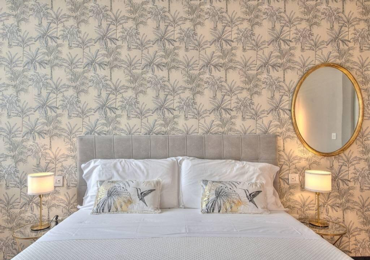 Bedroom 1, Livin' Portofino GOLD, Genova