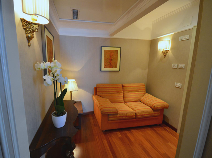 Bedroom 13