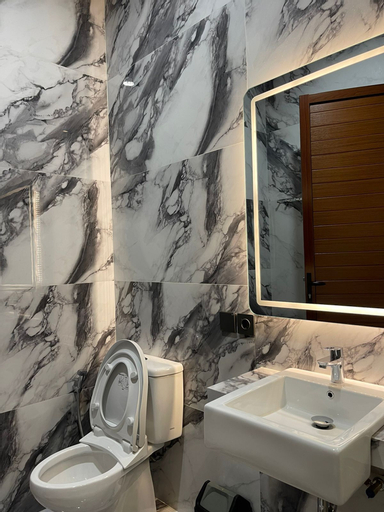 Bathroom 3