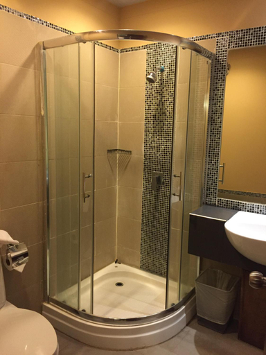 Bedroom 4, Arcadia Maephim Serviced Apartments, Klaeng