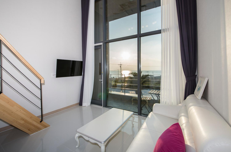 Bedroom 2, J Raum Boutique Pension, Seogwipo