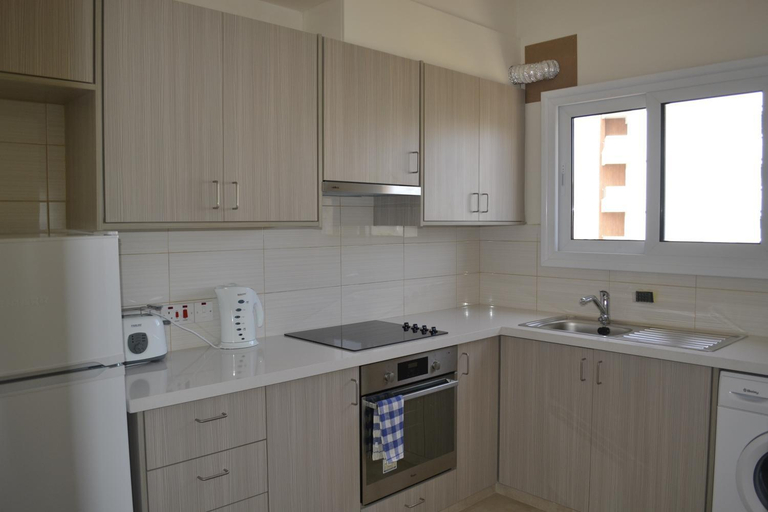 Others 2, Takelena Apartments