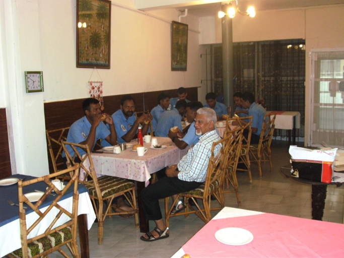 Others 5, Auberge Le Saladier