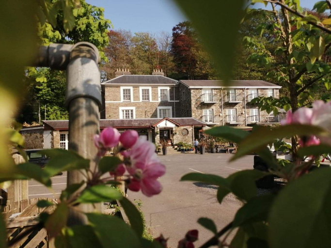 Exterior & Views, Three Rivers Hotel, Carmarthenshire
