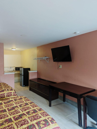 Others 4, Residents Suites Liberty, Liberty