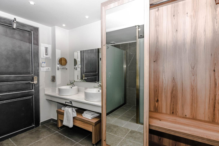 Bathroom 5, Exotica Hotel & Spa by Zante Plaza, Ionian Islands