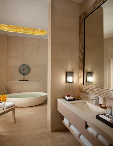 Bathroom 7