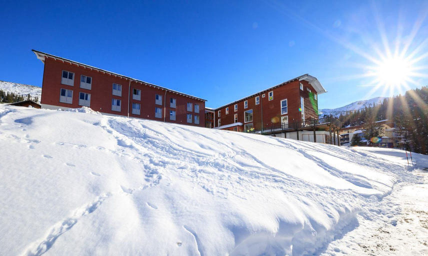 Entrance 3, Jufa Hotel Planneralm, Liezen