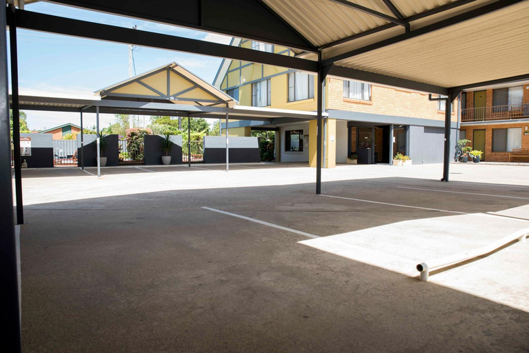 Exterior & Views 2, Coastal Bay Motel Coffs Harbour, Coffs Harbour - Pt A