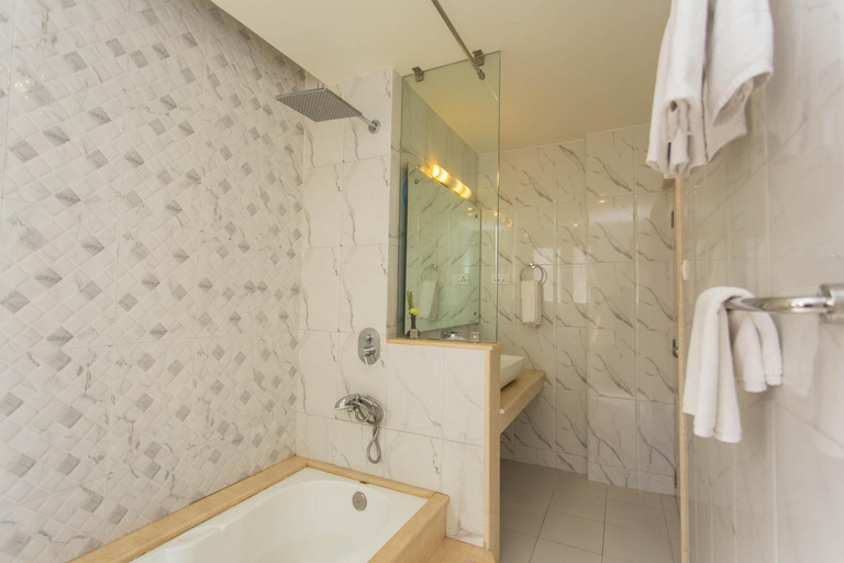 Bathroom 4, Hotel Marshyangdi, Bagmati
