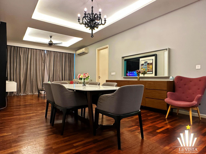 Dining Room 2