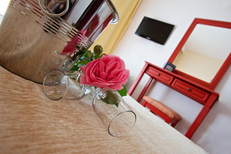 Bedroom 4, Hotel Central, Constanta