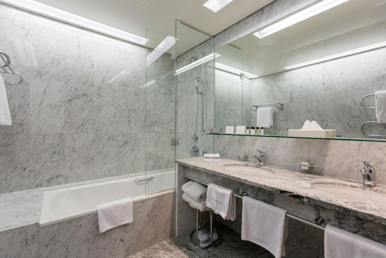 Bathroom 4, Einstein St. Gallen, Sankt Gallen