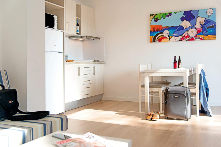 Others 4, Apartamentos Cala Blanca, Baleares