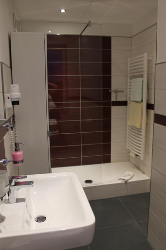 Bathroom 1, Hotel Rabennest, Sächsische Schweiz-Osterzgebirge