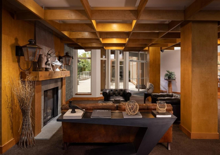 Public Area 4, The Cove Lakeside Resort, Central Okanagan
