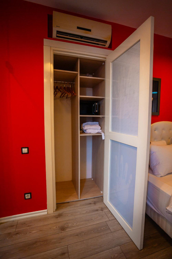 Bedroom 2, Piazza Boutique Hotel, Batumi