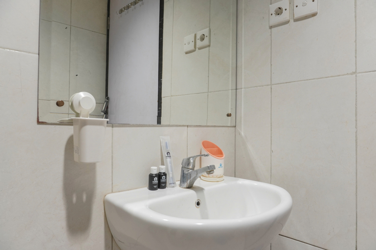 Bedroom 5, Good and Homey 2BR at Nifarro Park Apartment By Travelio, South Jakarta
