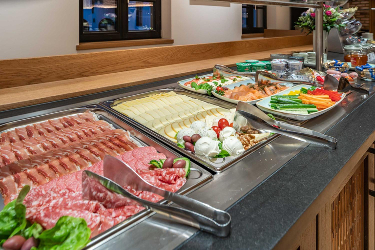 Food & Drinks 5, Hotel Gasthof Klosterbraeu Schlehdorf, Bad Tölz-Wolfratshausen