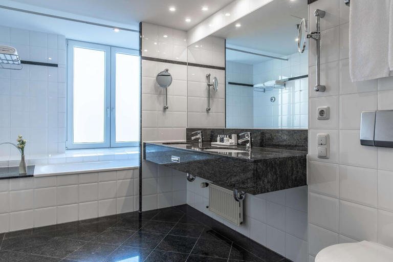 Bathroom 16