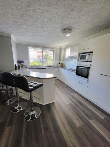 Others 5, 3 Bedroom Surfers Paradise Apartment, Gold Coast
