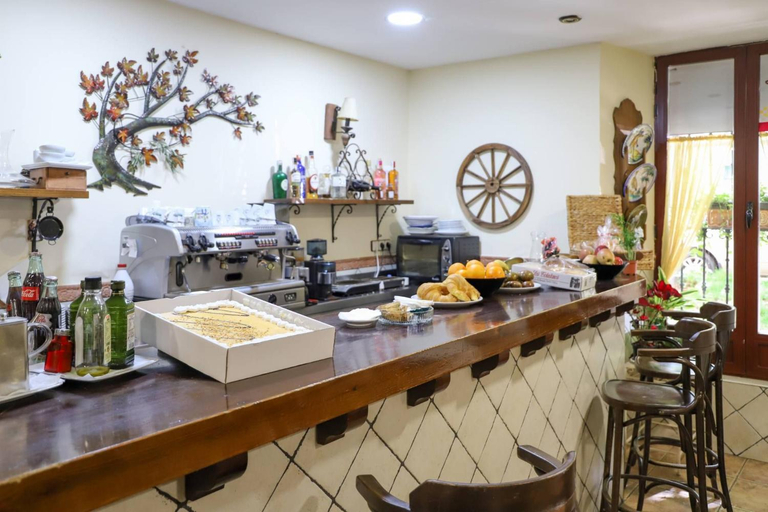 Food & Drinks 3, Hostal Castilla, Madrid