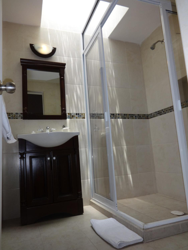 Bathroom 4, Hotel del Capitan de Puebla, San Andrés Cholula