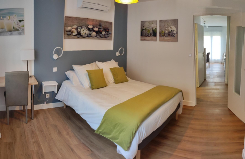 Bedroom 4, Appart'Hôtel Le Haut Berry, Cher
