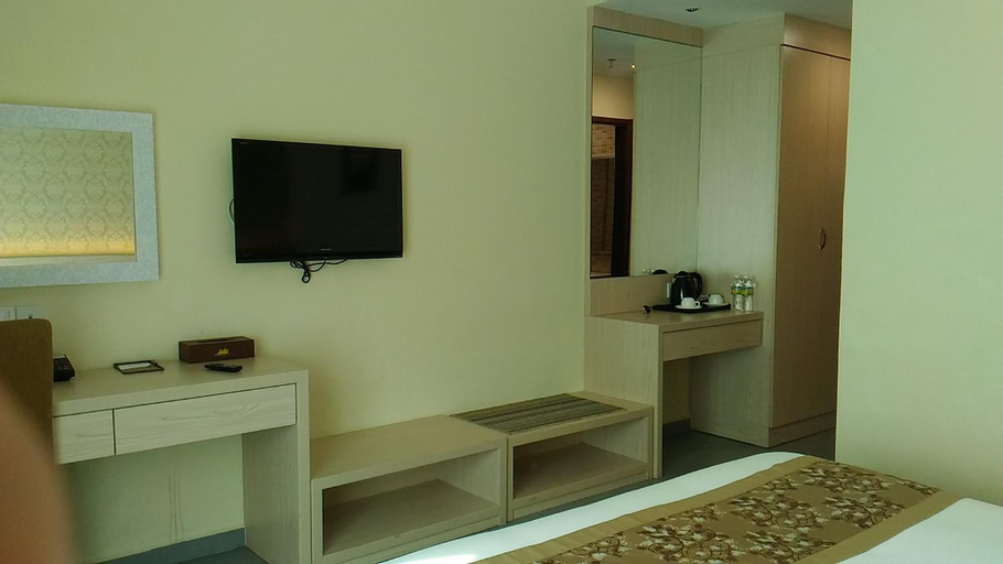 Bedroom 9