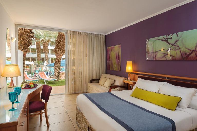Bedroom 4, Leonardo Privilege Eilat Hotel - All inclusive