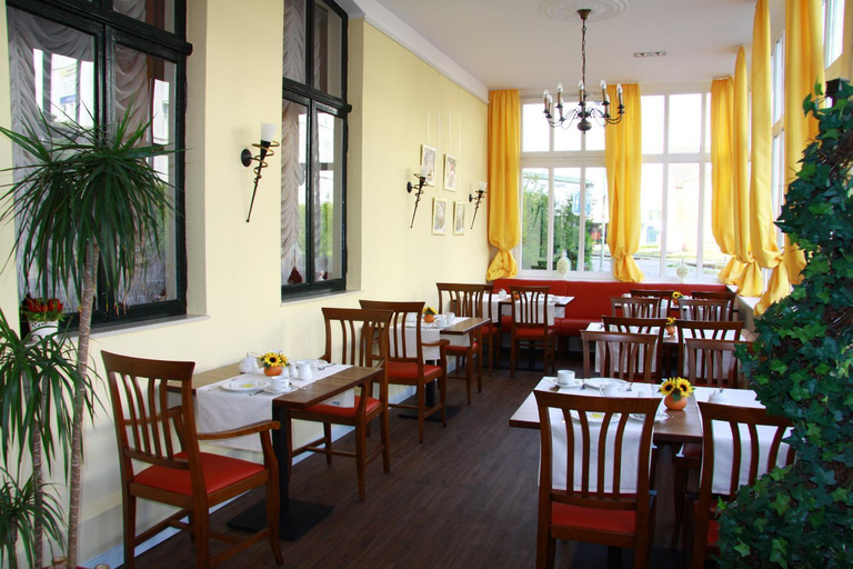 Food & Drinks 3, Hotel Weisse Duene, Leer