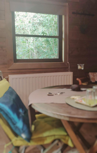 Others 5, B&B Aquavert, Hainaut