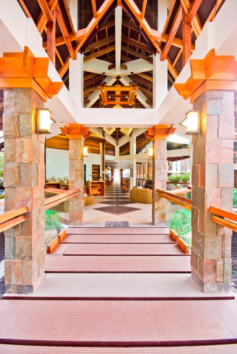 Public Area 4, Infinity Resort, Abra de Ilog