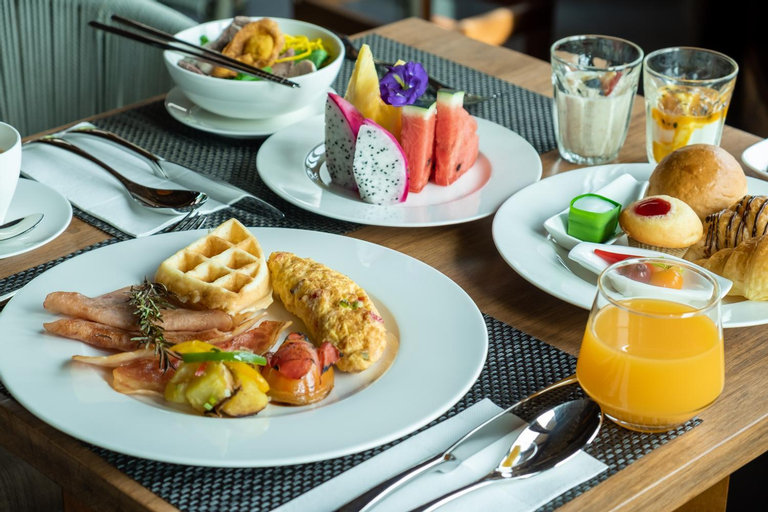 Food & Drinks 7