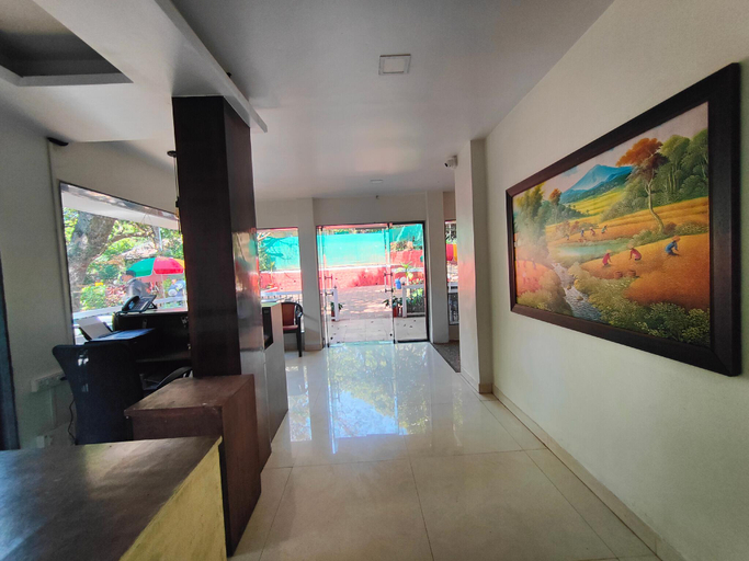 Public Area 3, Rain Raga Resort, Satara