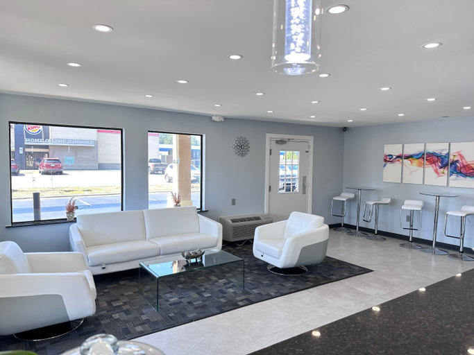 Public Area 2, Deluxe Inn Fayetteville, Cumberland