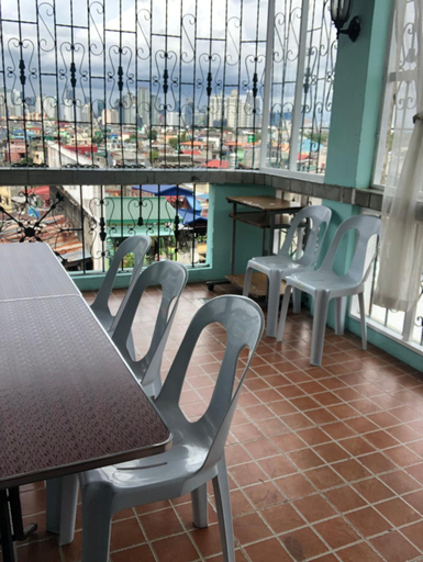 Food & Drinks 4, THE MANSION - BACKPACKERS Near AIRPORT, Pasay City